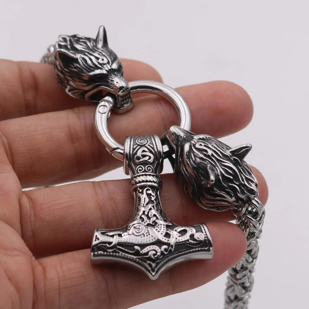 King Chain With Mjolnir Pendant Held By Wolves Heads