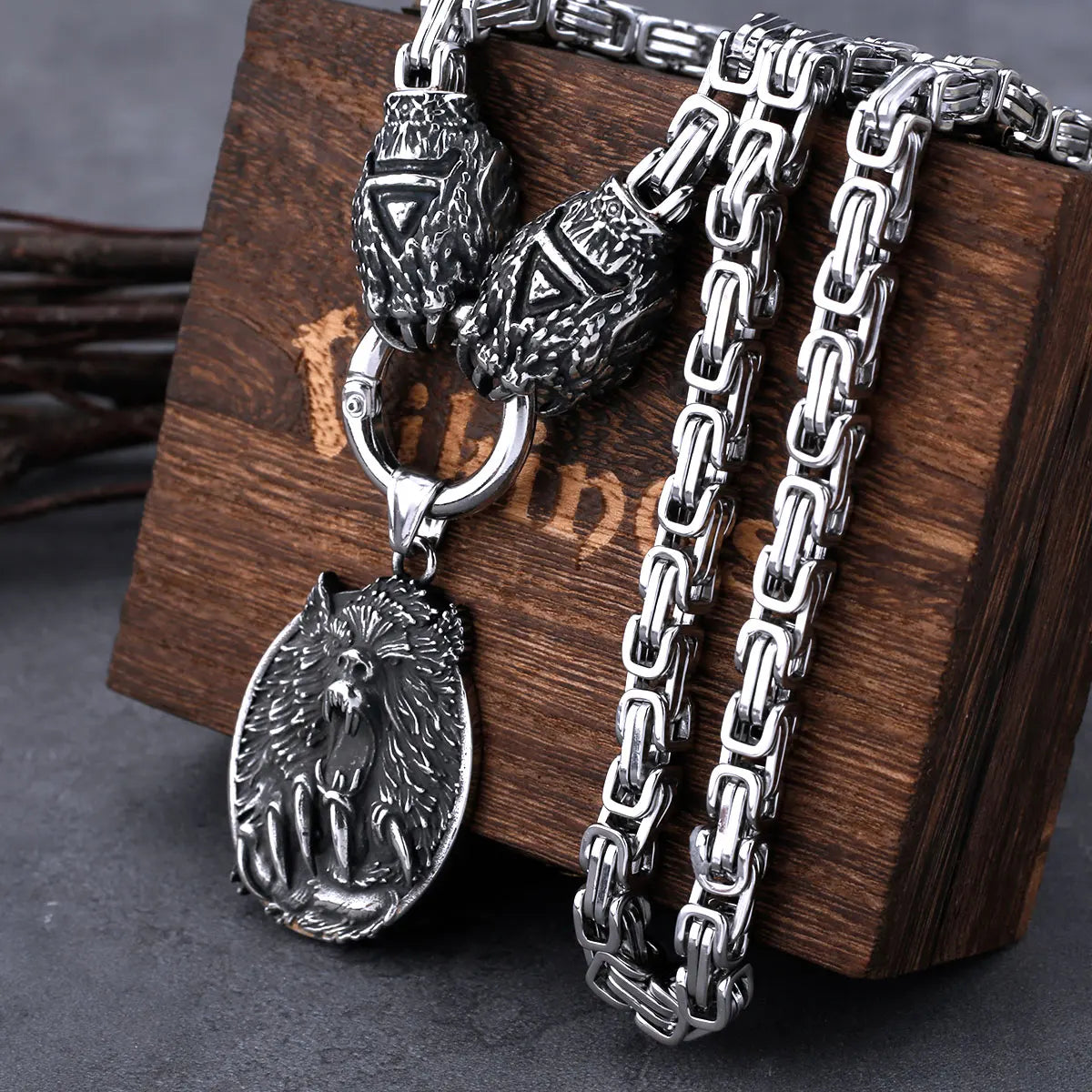 Viking Wolf Head Bear Claw Necklace