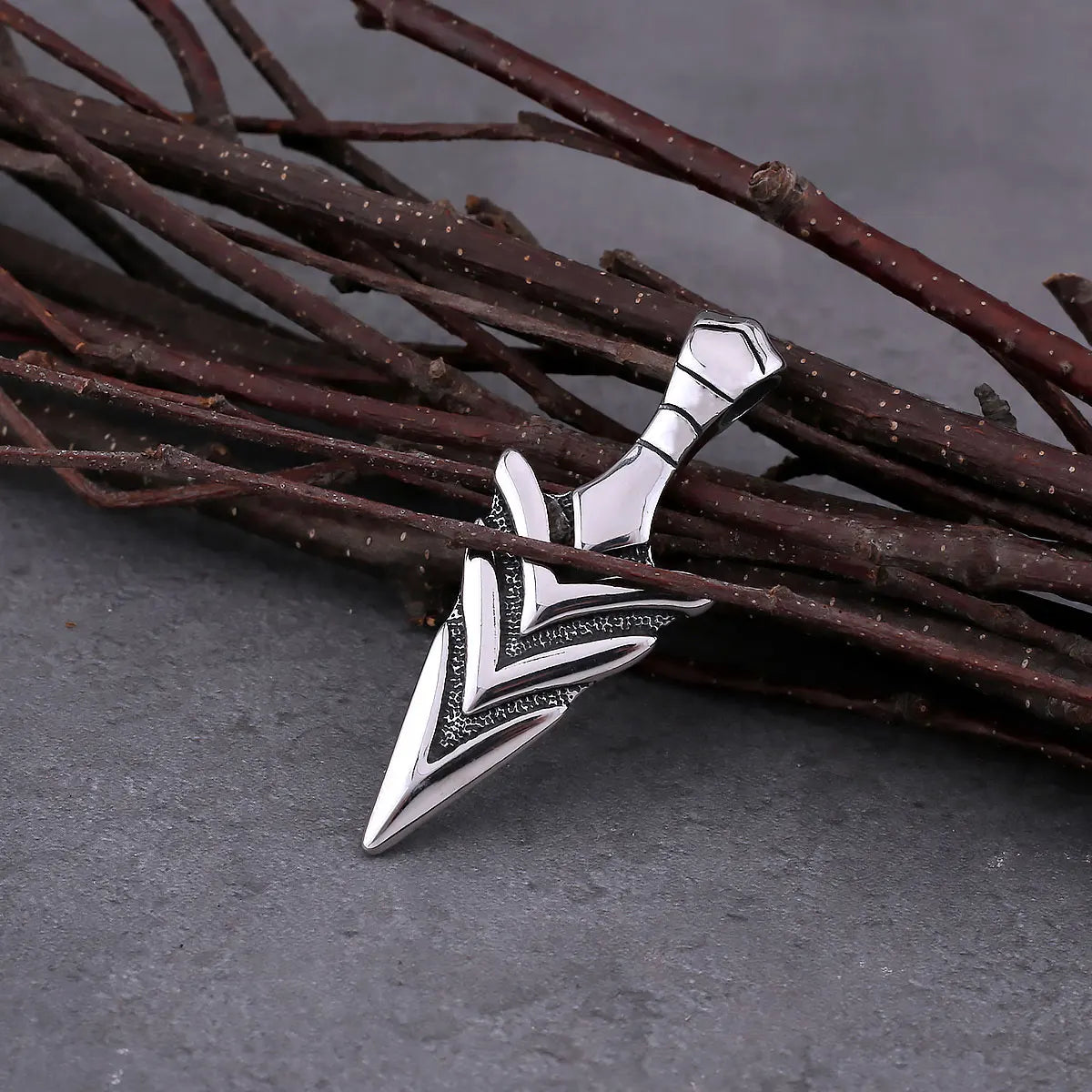 Retro Charm Nordic Spartan Warrior Spear Viking Necklace