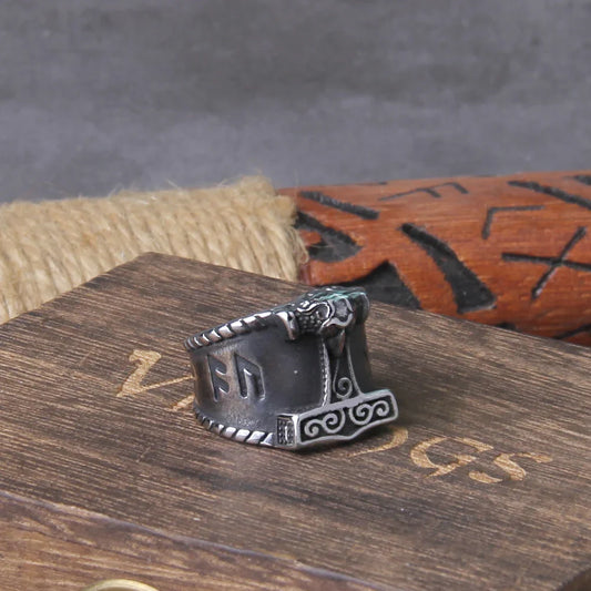 Thor's Hammer Viking Mjolnir Ring