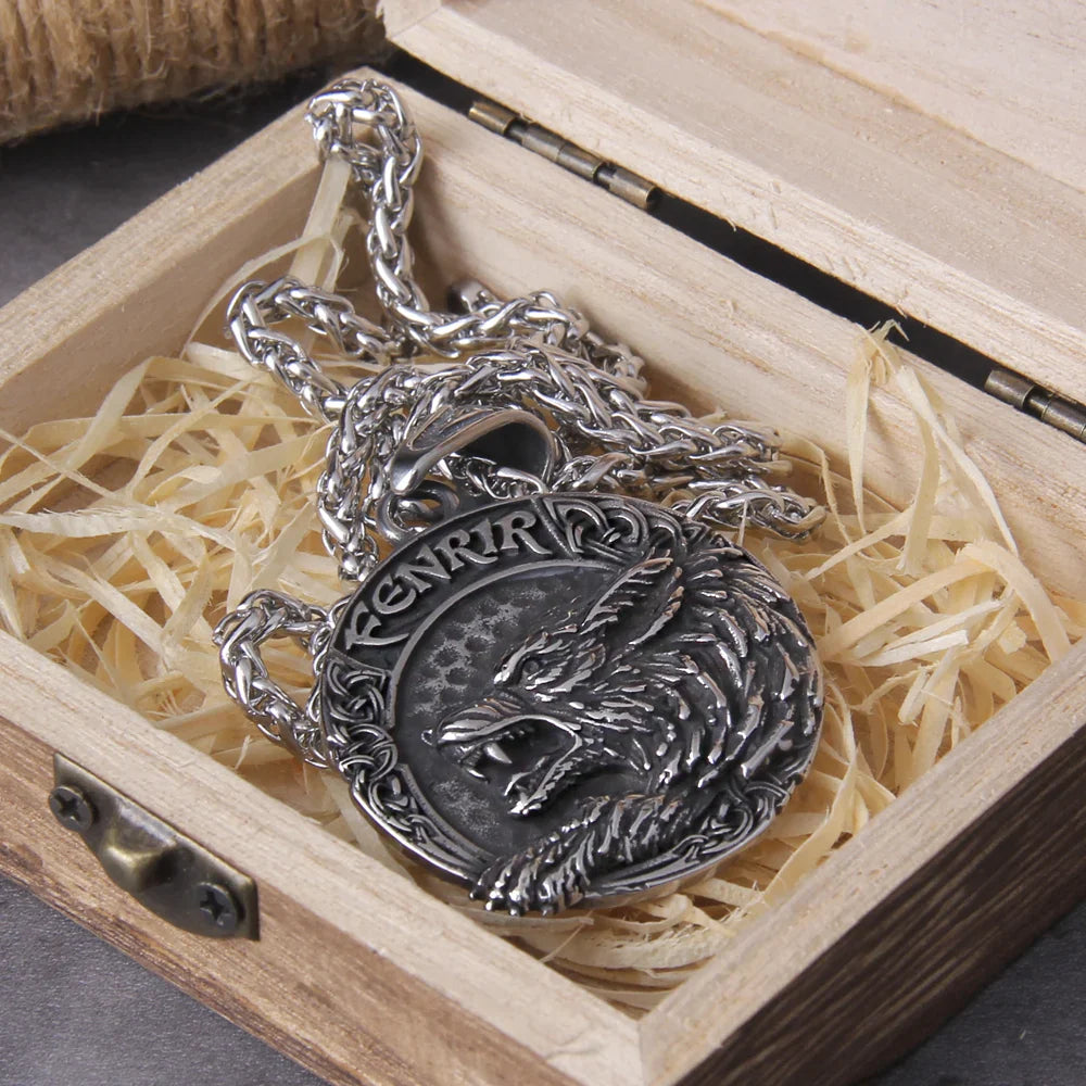 Men Vintage Wolf Viking Necklace