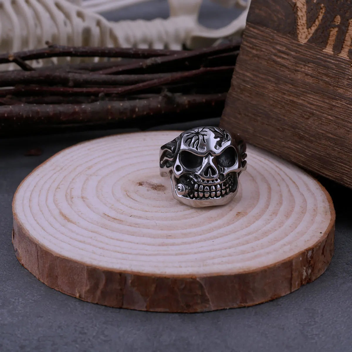 Vintage Mouth Smoking Viking Skull Ring