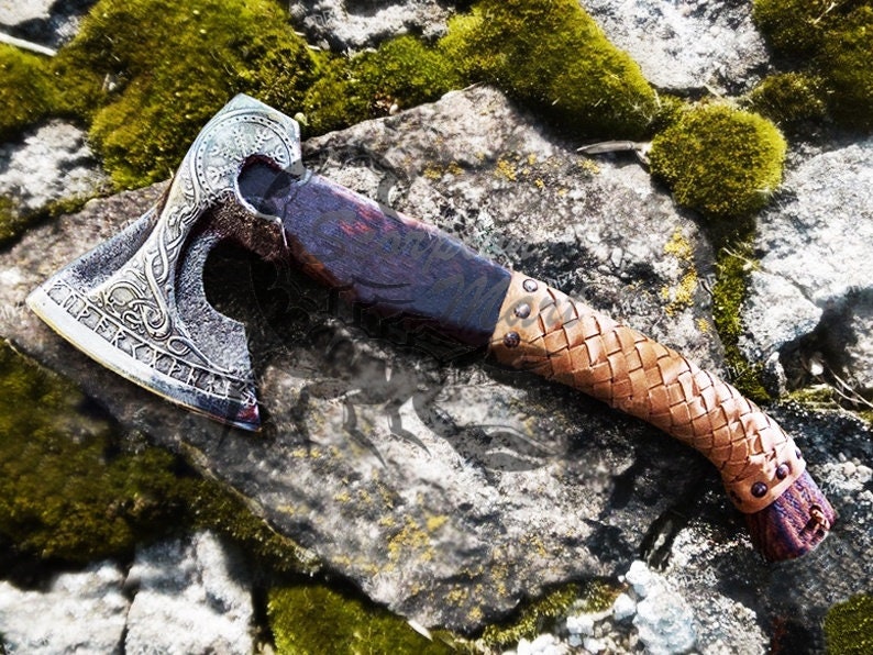 Forged Carbon Steel  VALKNUT Viking Battle Axe