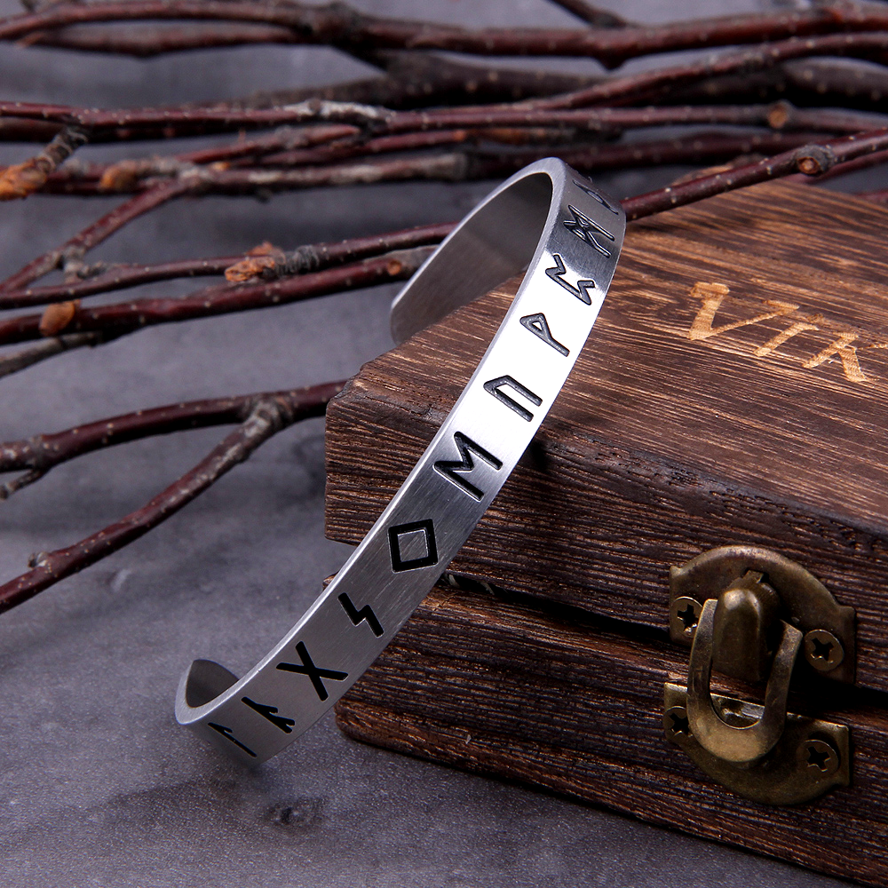 Viking Bracelet - Nordic Runes