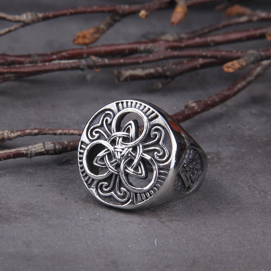 Viking Ring - Triskelion