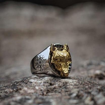 Viking Ring - Golden Wolf