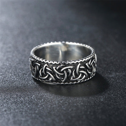 Viking Ring - Triquetra